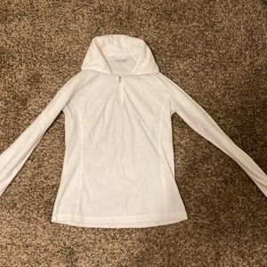 Size Small, Columbia, White